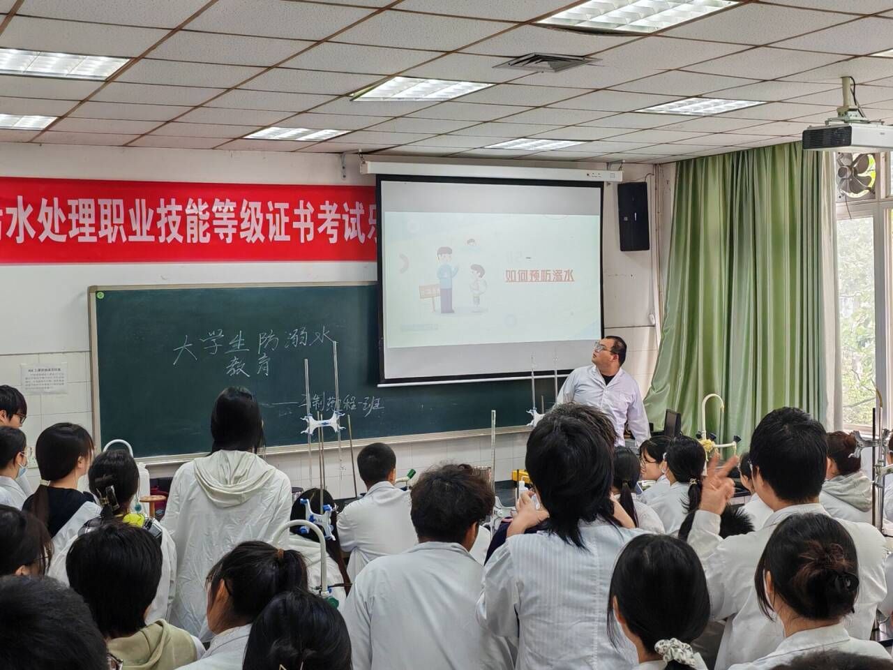 PEORB37B[{17J[@J7W)}{$H_tmb